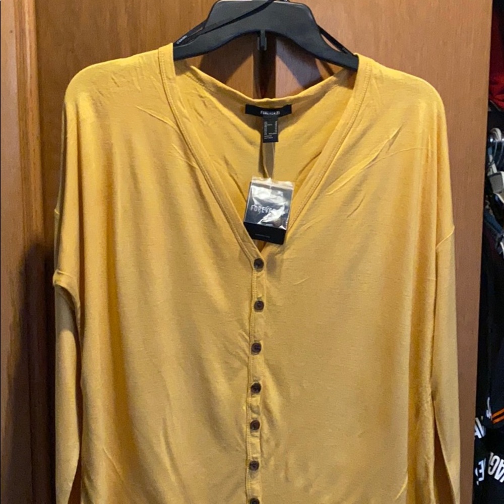 Forever 21 shirt